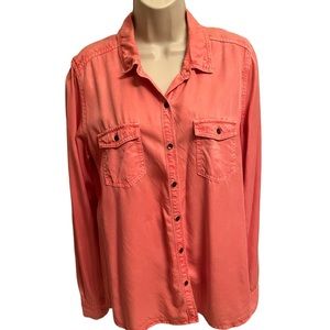 Faded coral long-sleeve button down. Size L. 100% Tencel.